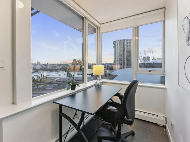1802-688 Abbott Street, Vancouver, BC, V6B 0B9 - 11