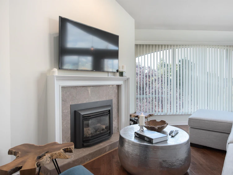 L01-788 W 8th Avenue, Vancouver, BC, V5Z 1E1 - 12