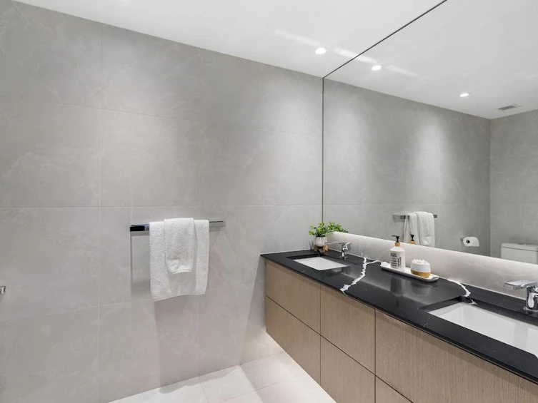 205-5089 Quebec Street, Vancouver, BC, V5W 0E5 - 23