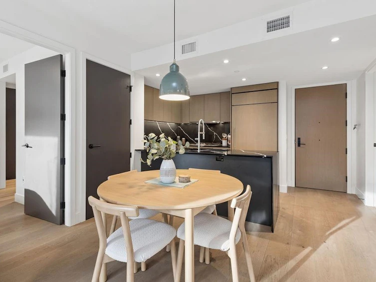 205-5089 Quebec Street, Vancouver, BC, V5W 0E5 - 14