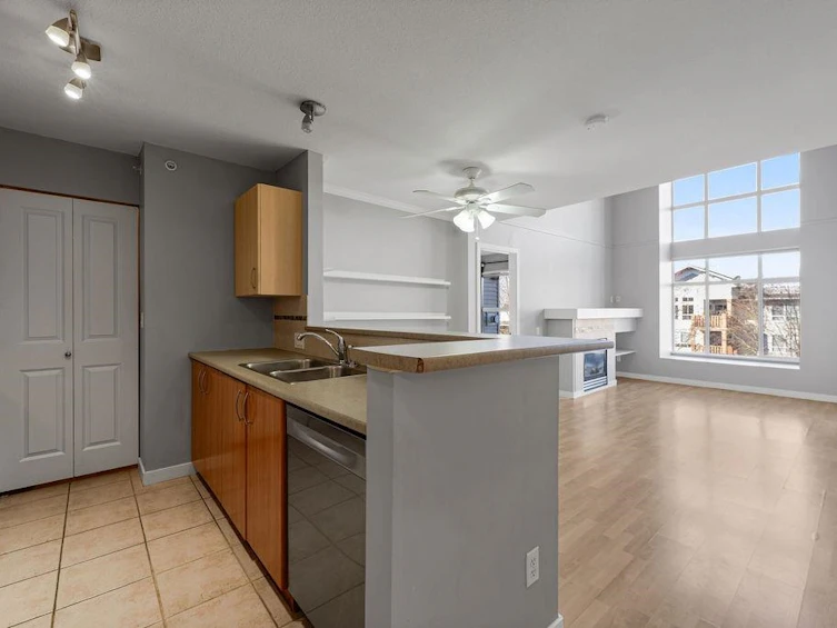 428-5700 Andrews Road, Richmond, BC, V7E 6N7 - 12