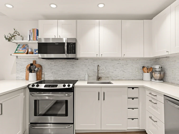 101-621 E 6 Avenue, Vancouver, BC, V5T 4H3 - 5