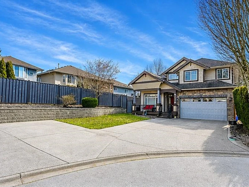 19178 117a Avenue, Pitt Meadows BC V3Y 2R3
