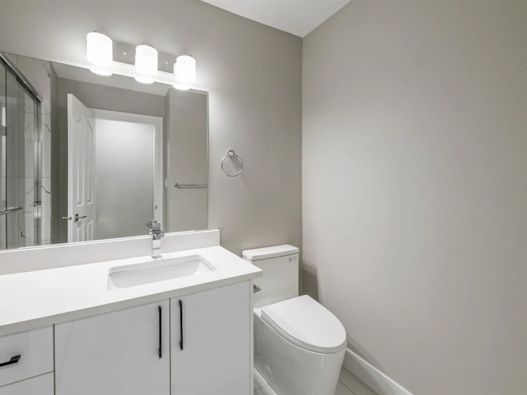 8024 Cedar Street, Mission, BC, V2V 3N1 - 16