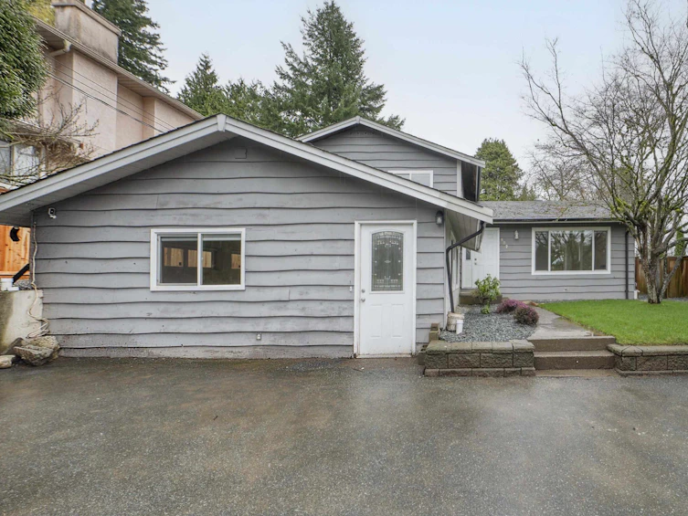 8024 Cedar Street, Mission, BC, V2V 3N1 - 4