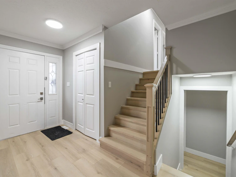 8024 Cedar Street, Mission, BC, V2V 3N1 - 17