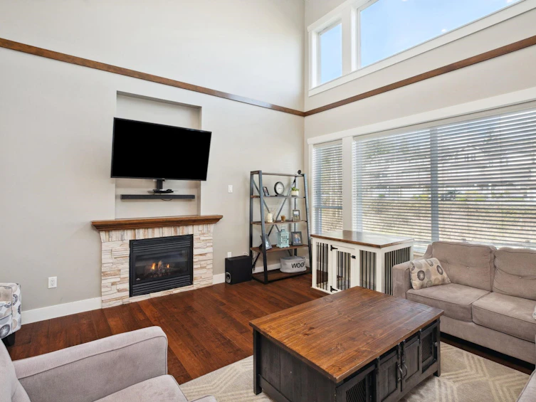 23325 Griffen Road, Maple Ridge, BC, V2W 0B6 - 3