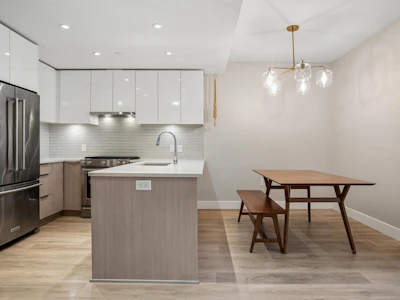 3564 Sawmill Crescent - 2