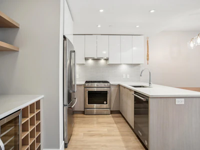 3564 Sawmill Crescent - 4
