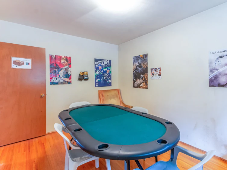 1928 Ridgeway Avenue, North Vancouver, BC, V7L 3S7 - 12