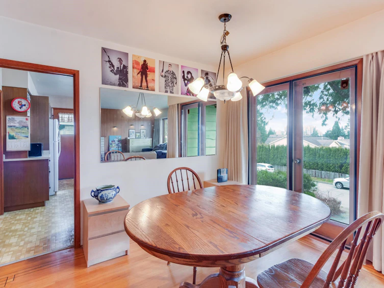 1928 Ridgeway Avenue, North Vancouver, BC, V7L 3S7 - 8