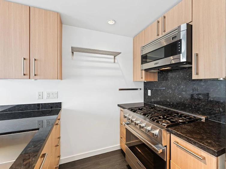 701-1708 Columbia Street, Vancouver, BC, V5Y 0H7 - 7
