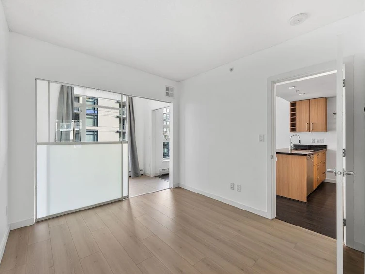 701-1708 Columbia Street, Vancouver, BC, V5Y 0H7 - 17