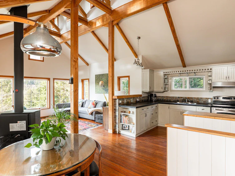 1245 Adams Road, Bowen Island, BC, V0N 1G2 - 8