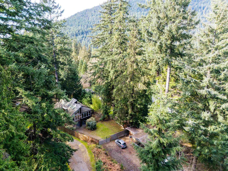 576 Cowan Road, Bowen Island, BC, V0N 1G2 - 34