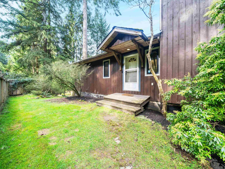576 Cowan Road, Bowen Island, BC, V0N 1G2 - 20