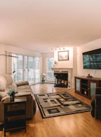301 1230 Quayside Drive