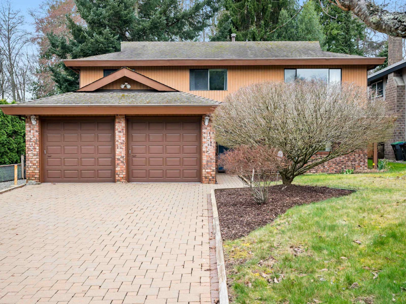 1505 134a Street, Surrey BC V4A 5P7