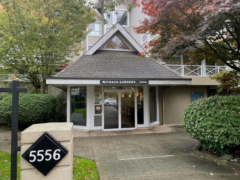 203 - 5556 201a Street, Langley BC V3A 8K5