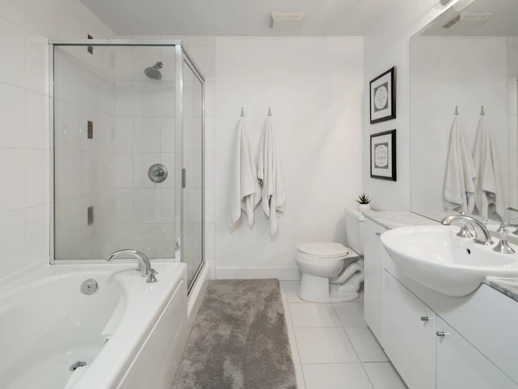 1603-188 E Esplanade Street, North Vancouver, BC, V7L 4Y1 - 17