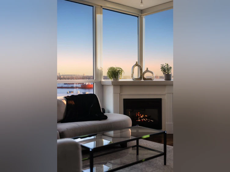 1603-188 E Esplanade Street, North Vancouver, BC, V7L 4Y1 - 4
