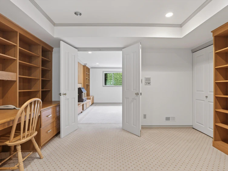 6440 Nadine Crescent, Richmond, BC, V7C 2T6 - 33