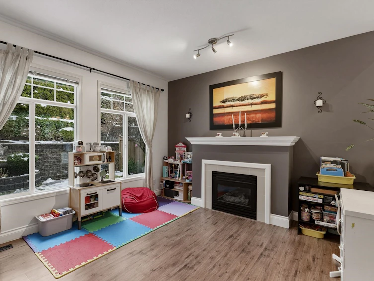 1707 Arbutus Place, Coquitlam, BC, V3E 3K2 - 9