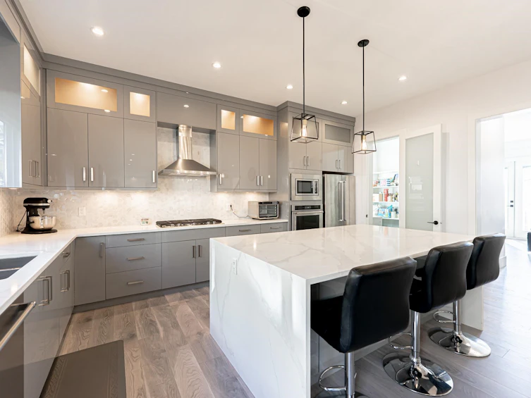 16755 16a Avenue, Surrey, BC, V3Z 0B4 - 8