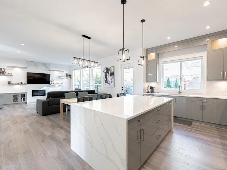16755 16a Avenue, Surrey, BC, V3Z 0B4 - 6