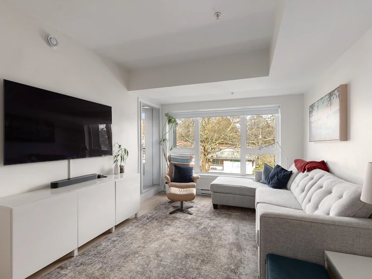 305-2666 Duke Street, Vancouver, BC, V5R 4S9 - 10