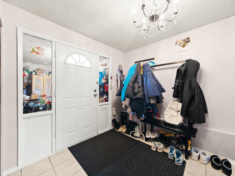 2540 E 24th Avenue, Vancouver, BC, V5R 1C9 - 27