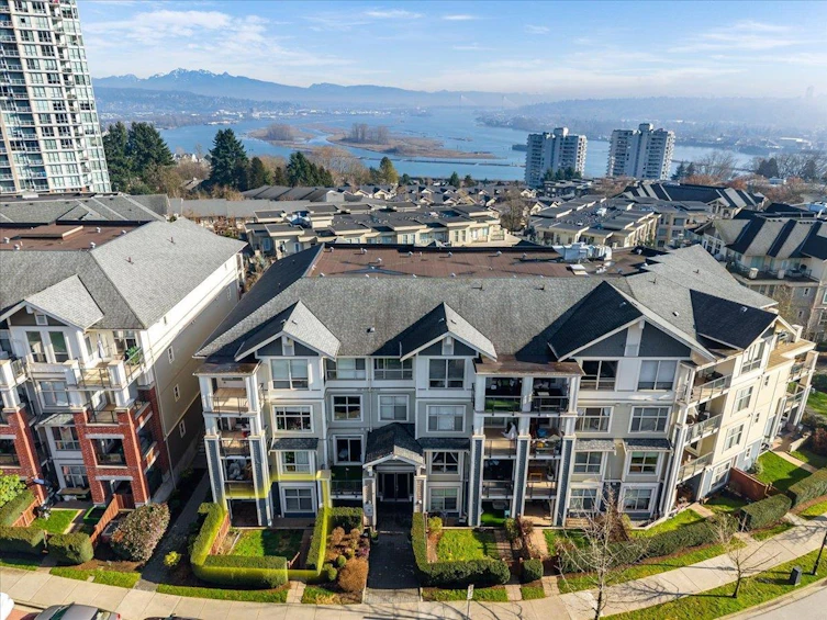 101-275 Ross Drive, New Westminster, BC, V3L 0B6 - 28