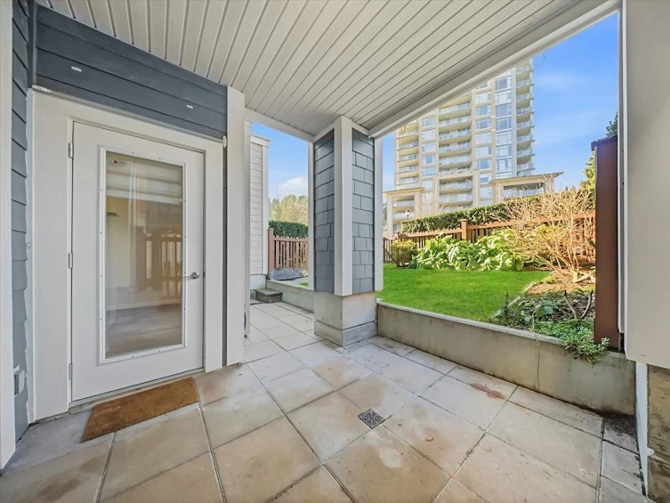 101-275 Ross Drive, New Westminster, BC, V3L 0B6 - 21