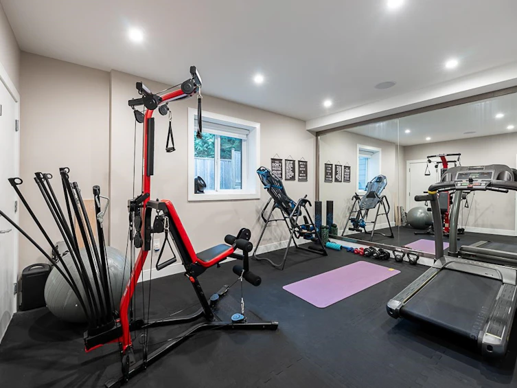 16755 Mcnair Drive, Surrey, BC, V3Z 0P9 - 33