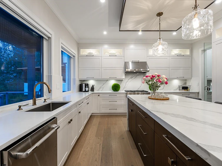 16755 Mcnair Drive, Surrey, BC, V3Z 0P9 - 10