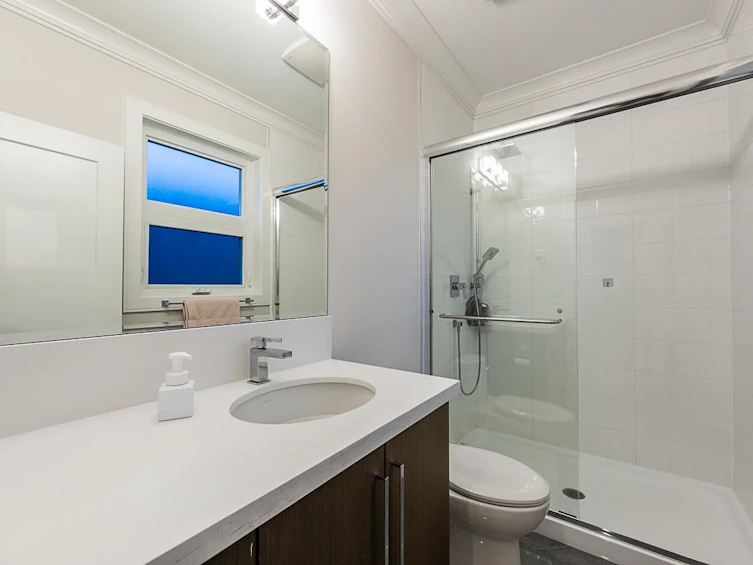 16755 Mcnair Drive, Surrey, BC, V3Z 0P9 - 23