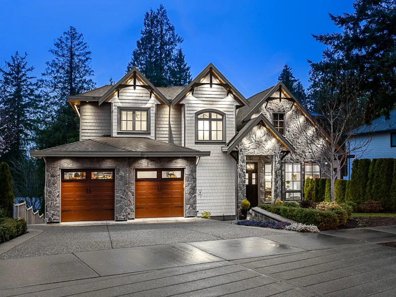 16755 Mcnair Drive, Surrey BC