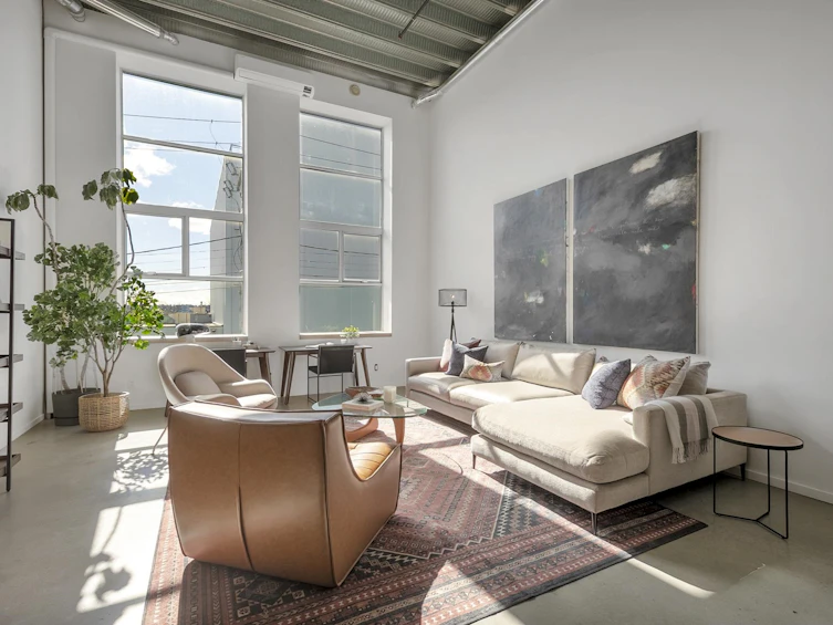 215-1220 E Pender Street, Vancouver, BC, V6A 1W8 - 2