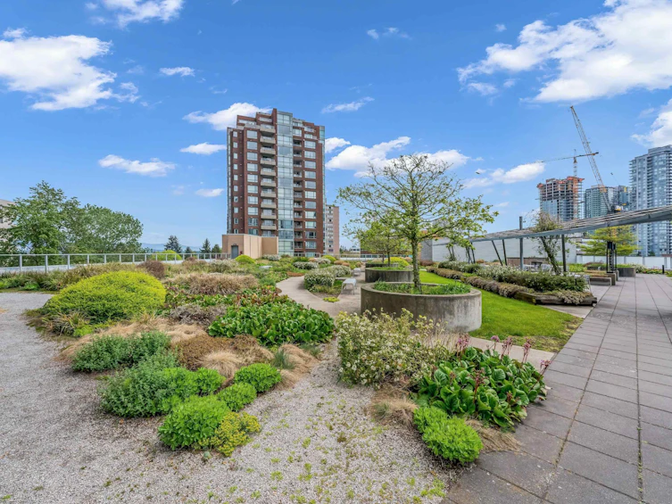 4818 Hazel Street, Burnaby, BC, V5H 4T3 - 30