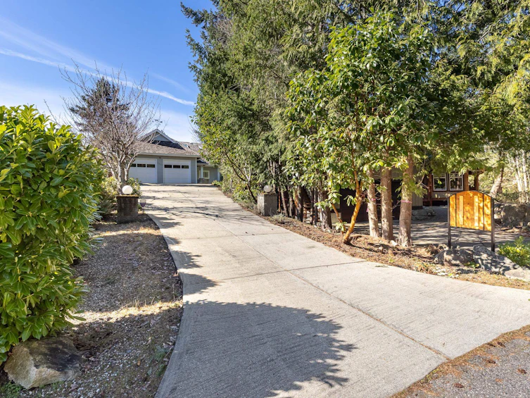9219 Regal Road, Halfmoon Bay, BC, V0N 1Y2 - 35