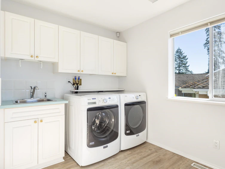 9219 Regal Road, Halfmoon Bay, BC, V0N 1Y2 - 25