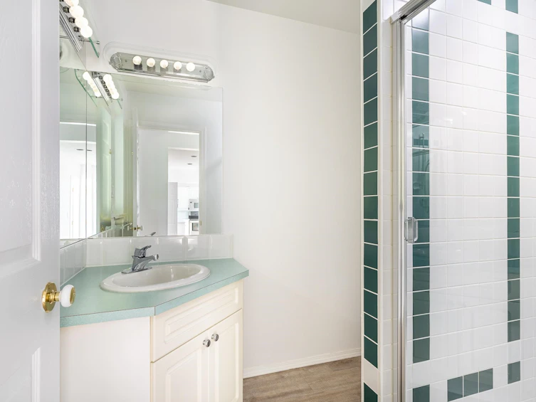 9219 Regal Road, Halfmoon Bay, BC, V0N 1Y2 - 24