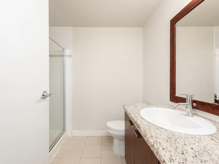 1007-8280 Lansdowne Road, Richmond, BC, V6X 0B2 - 3