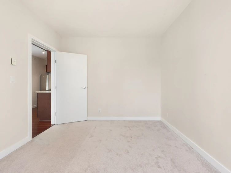 1007-8280 Lansdowne Road, Richmond, BC, V6X 0B2 - 18