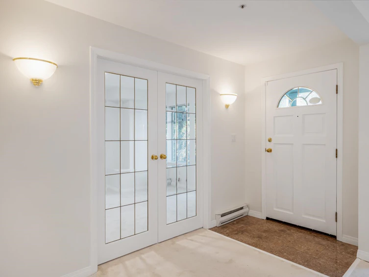 2723 W 1st Avenue, Vancouver, BC, V6K 1H2 - 14