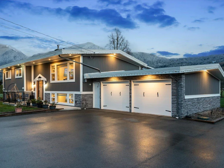49176 Prairie Central Road, Chilliwack, BC, V2P 6H3