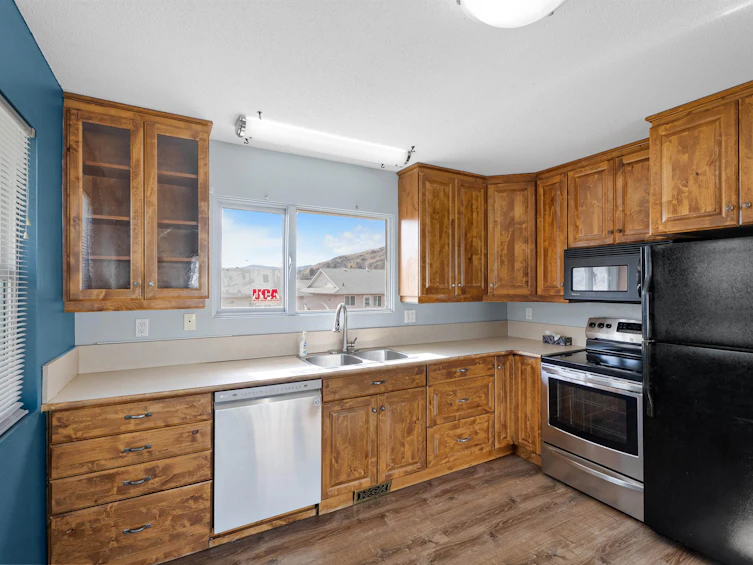 777 Huntington Drive, Kamloops, BC, V2B 6G3 - 14