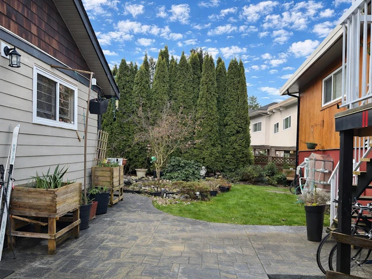 6710 St Charles Place, Burnaby, BC, V5H 3V9 - 9