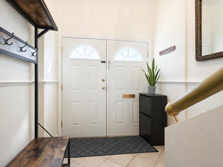 6710 St Charles Place, Burnaby, BC, V5H 3V9 - 10