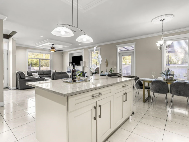 11790 80 Avenue, Delta, BC, V4C 1X9 - 10